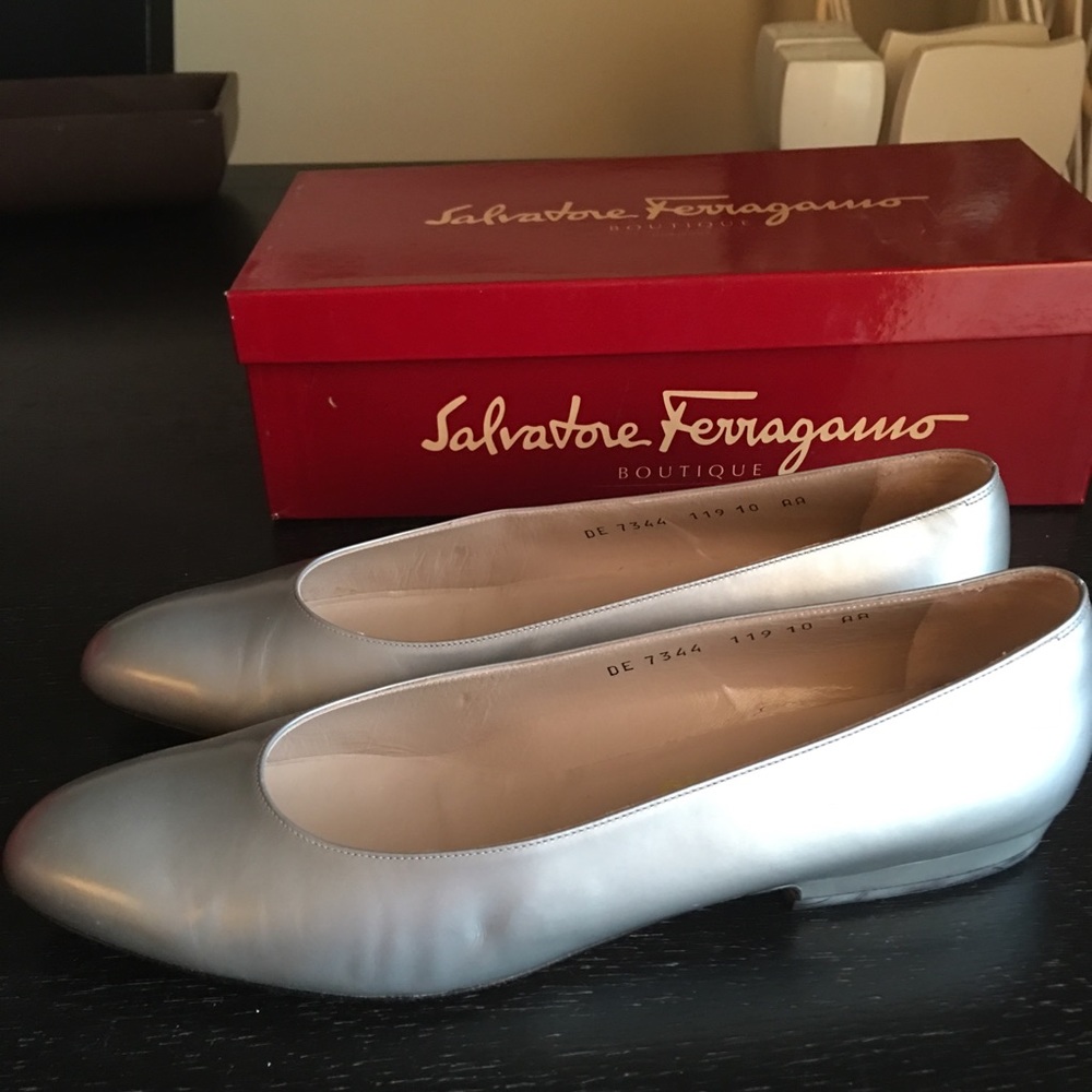 Ferragamo silver shoes